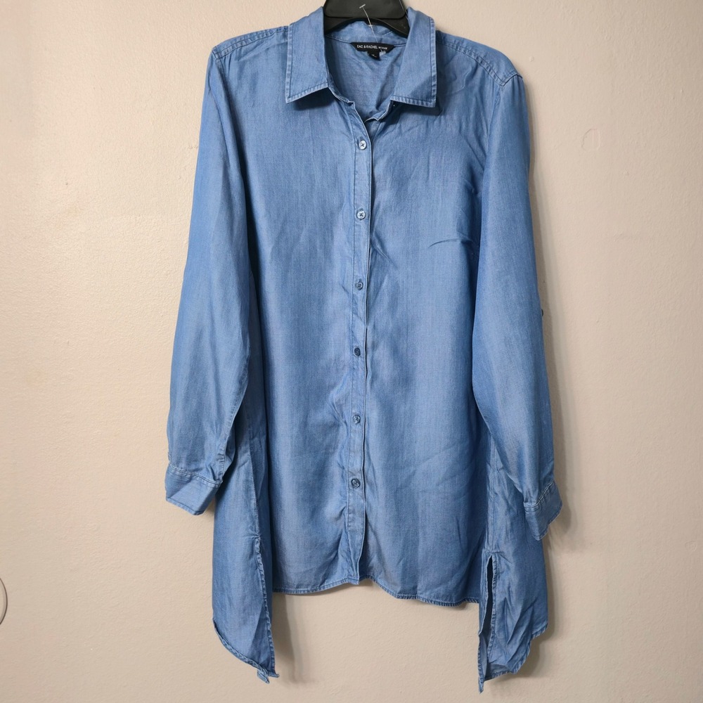 Zac & Rachel Woman Blue Chambray Handkerchief Hem Button Down Tunic Top 1X